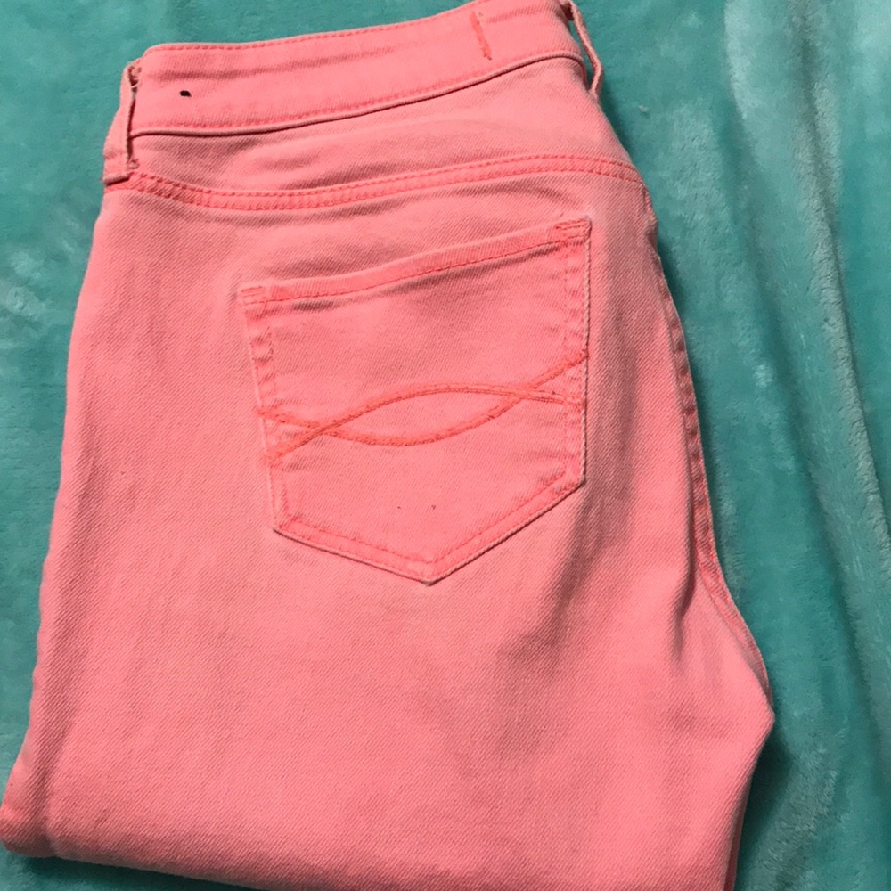 Pink size 0 Abercrombie and Fitch Jeans.